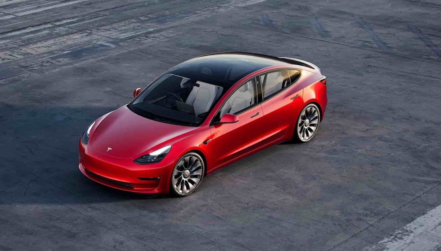 Тест-драйв Tesla Model 3 Performance - 6