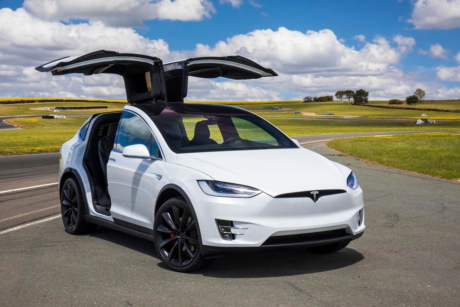 Тест-драйв Tesla Model X Dual Motor - 4