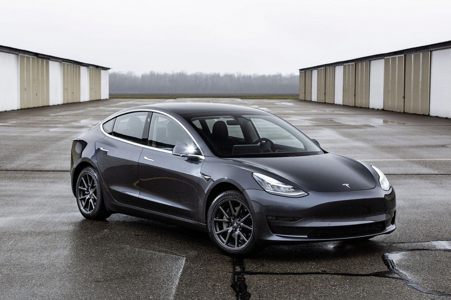 Тест-драйв Tesla Model 3 Performance - 3