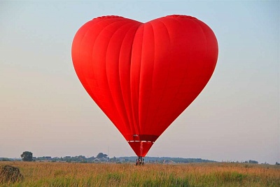 Индивидуальный полет на воздушном шаре "Сердце"