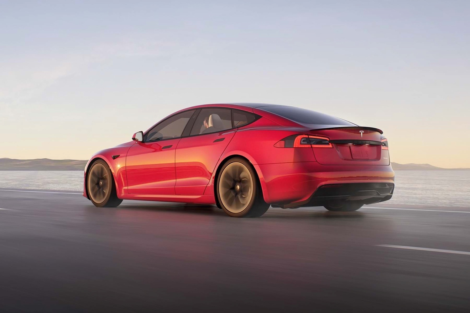 Тест-драйв Tesla Model S Plaid - 3