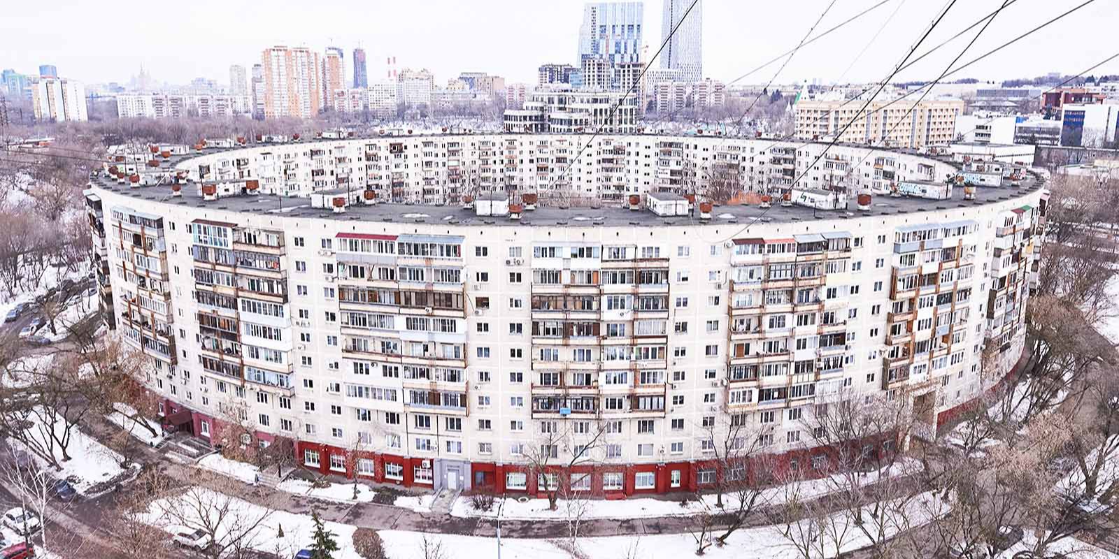 Круглый дом на улице Довженко - 1