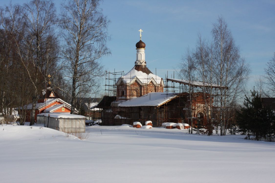 Тихвинская церковь в селе Глухово - 5