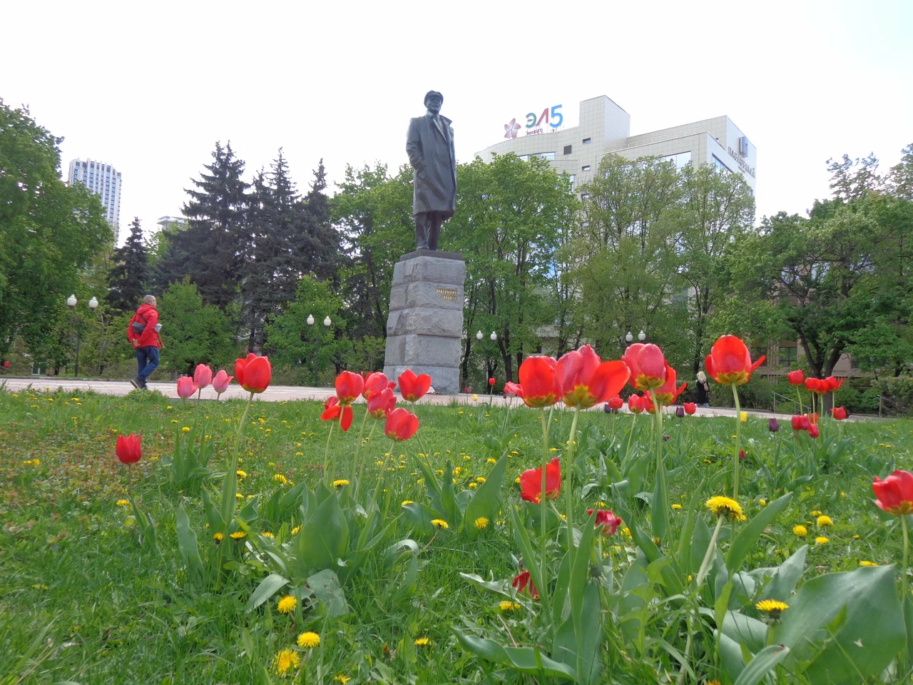 Памятник В.И. Ленину Даниловский район - 8