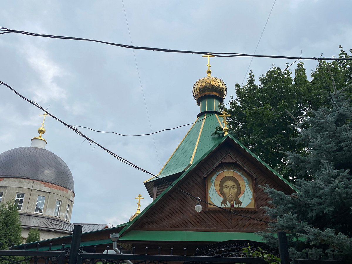 Храм Живоначальной Троицы в Чертанове - 1