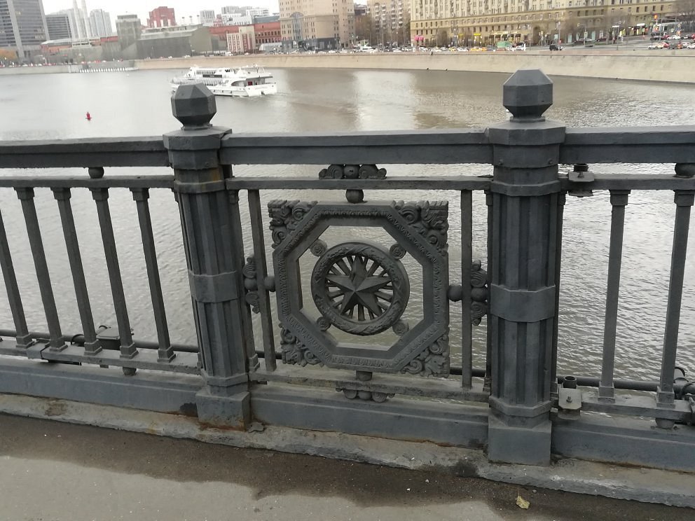 Новоарбатский мост - 2