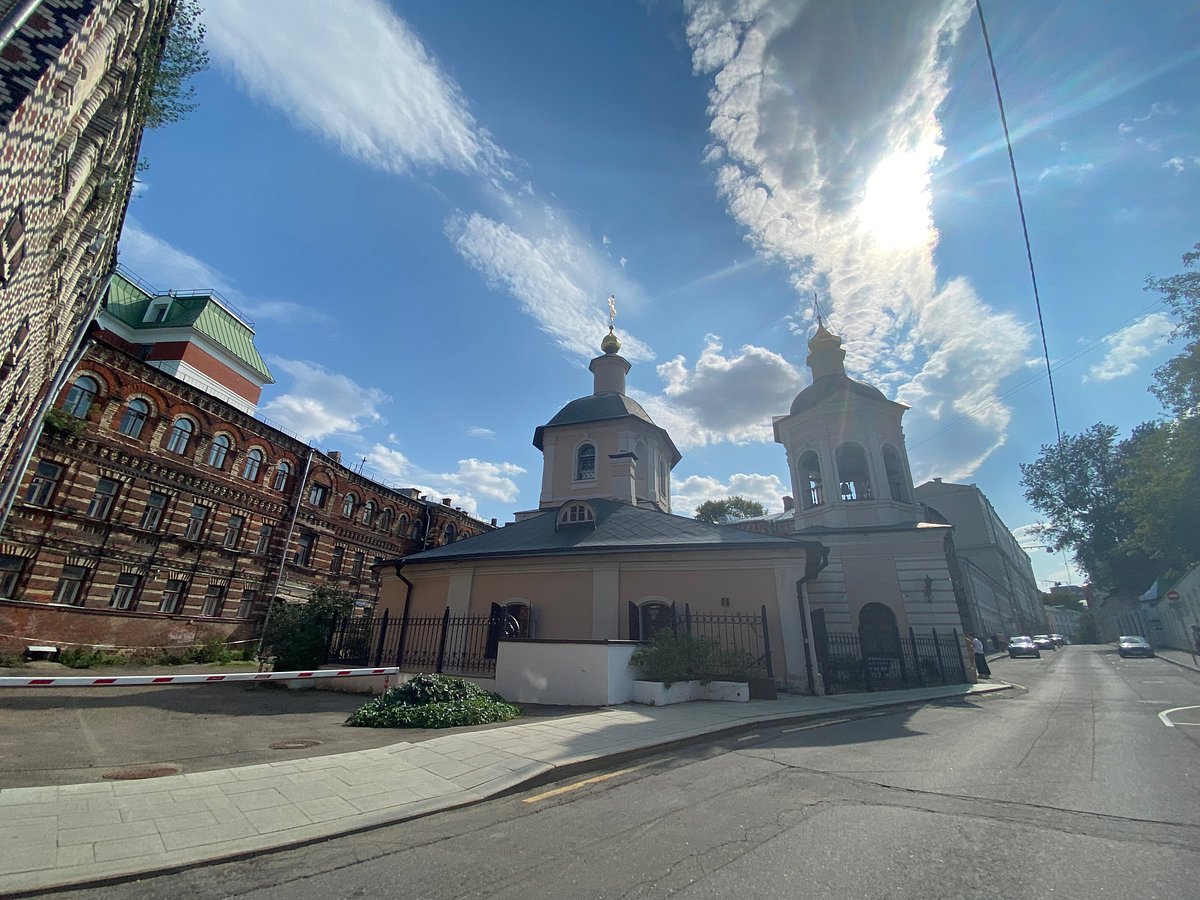 Церковь Сергия Радонежского в Крапивниках - 1