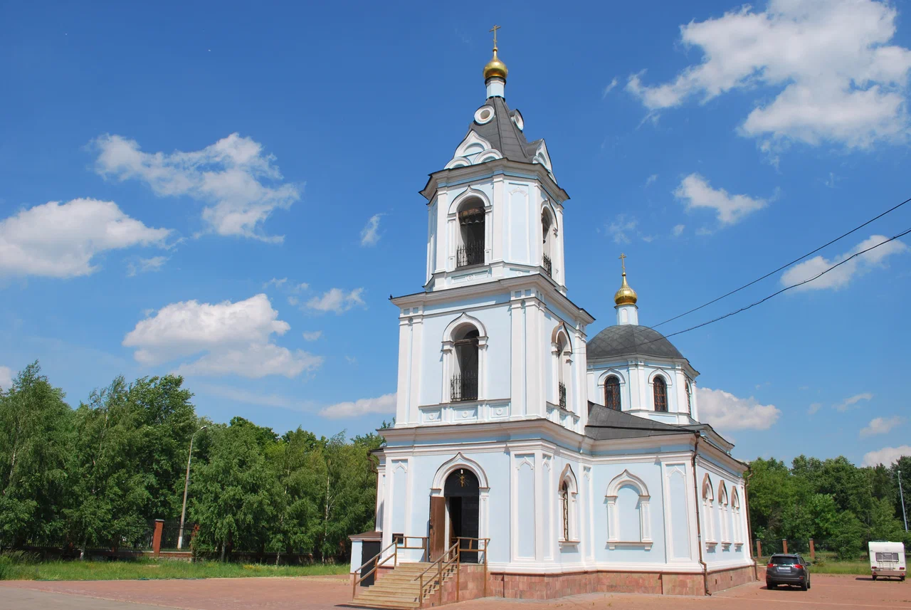 Храм Рождества Пресвятой Богородицы в Капотне - 1
