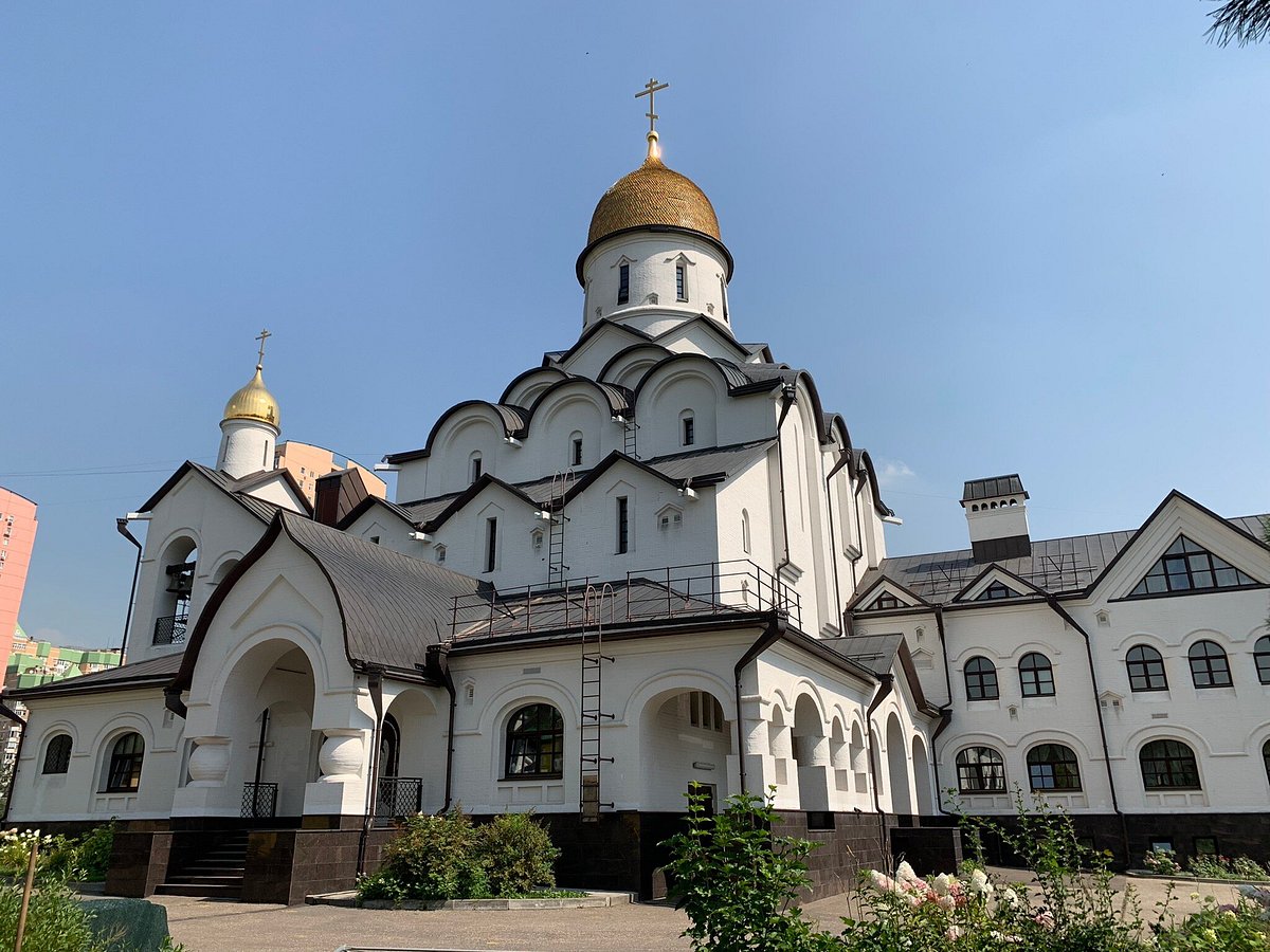 Временный Храм святого благоверного князя Александра Невского - 4