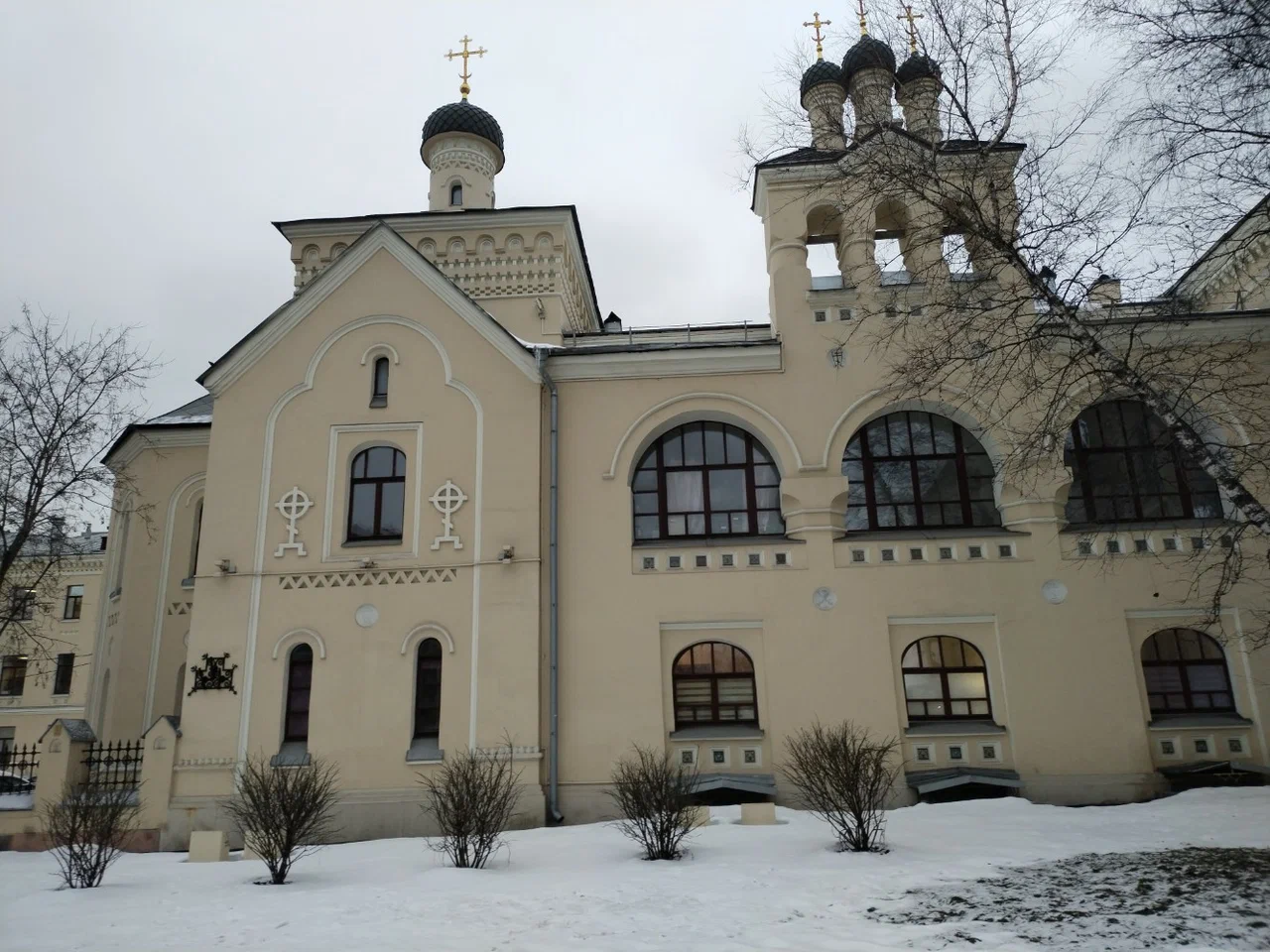 Храм Тихвинской Иконы Божией Матери при Центральной клинической больнице - 7