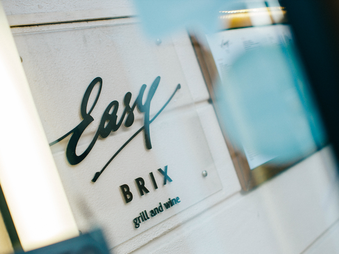 Easy Brix Grill & Wine - 7