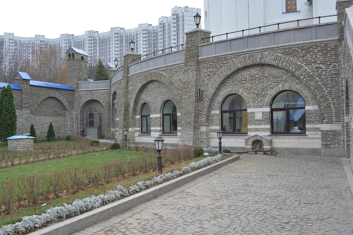 Храм Покрова Пресвятой Богородицы в Ясеневе - 2