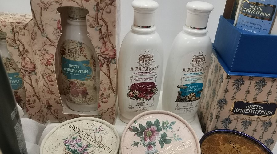 ​Фирменный Магазин Косметики Свобода - 2