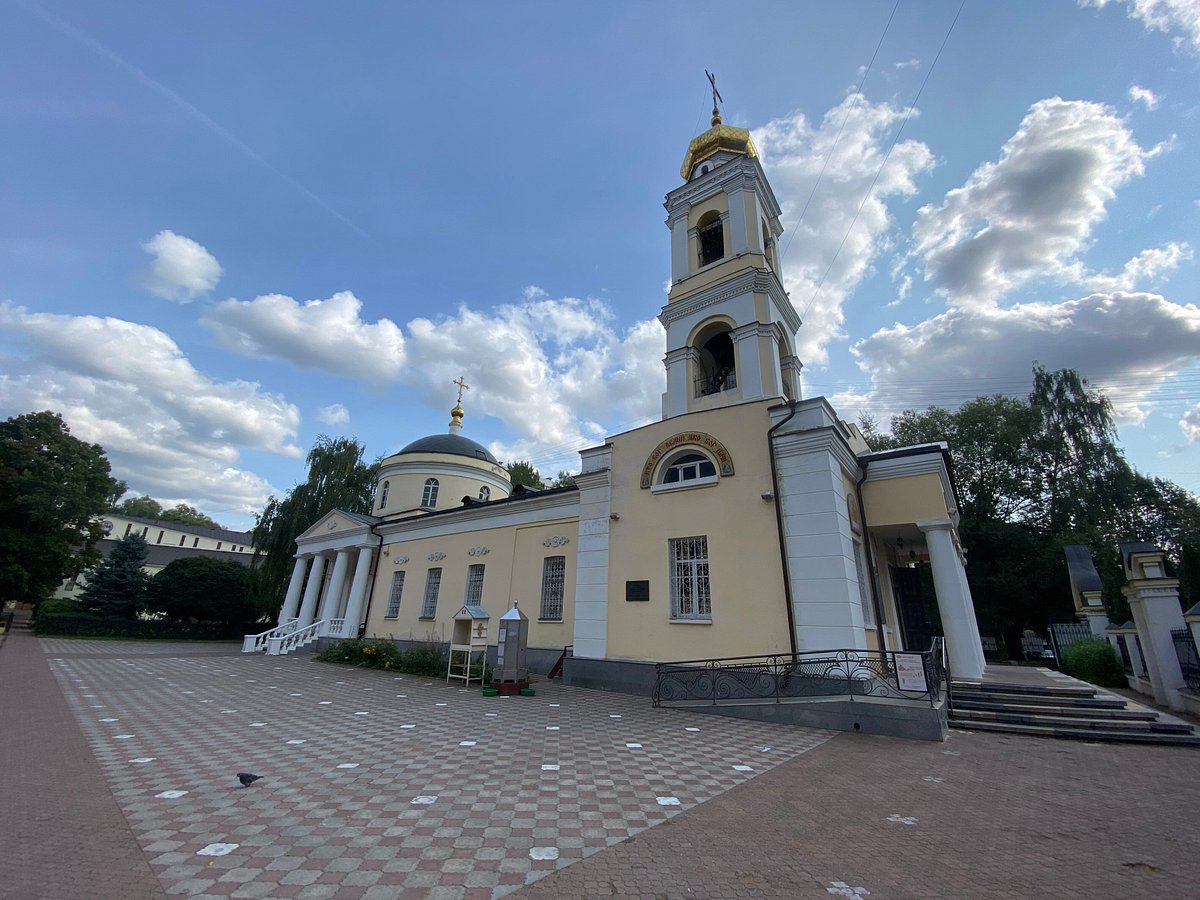 Храм Преподобных Зосимы и Савватия Соловецких в Гольяново - 2