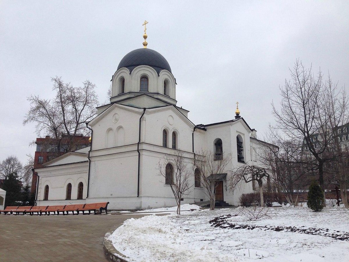 Храм Духа Святого Сошествия в Зачатьевском монастыре - 1
