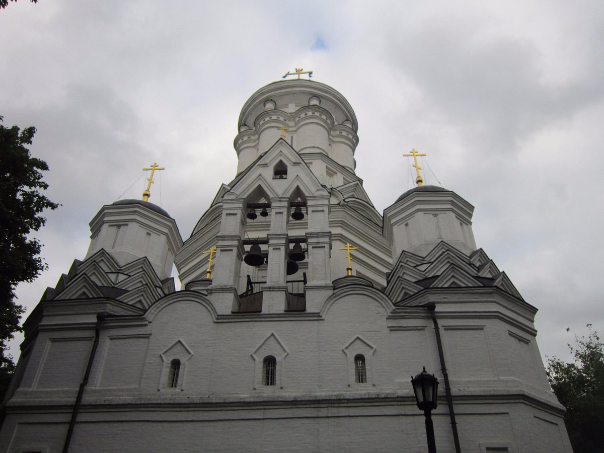 Церковь Усекновения Главы Иоанна Предтечи в Дьякове - 1