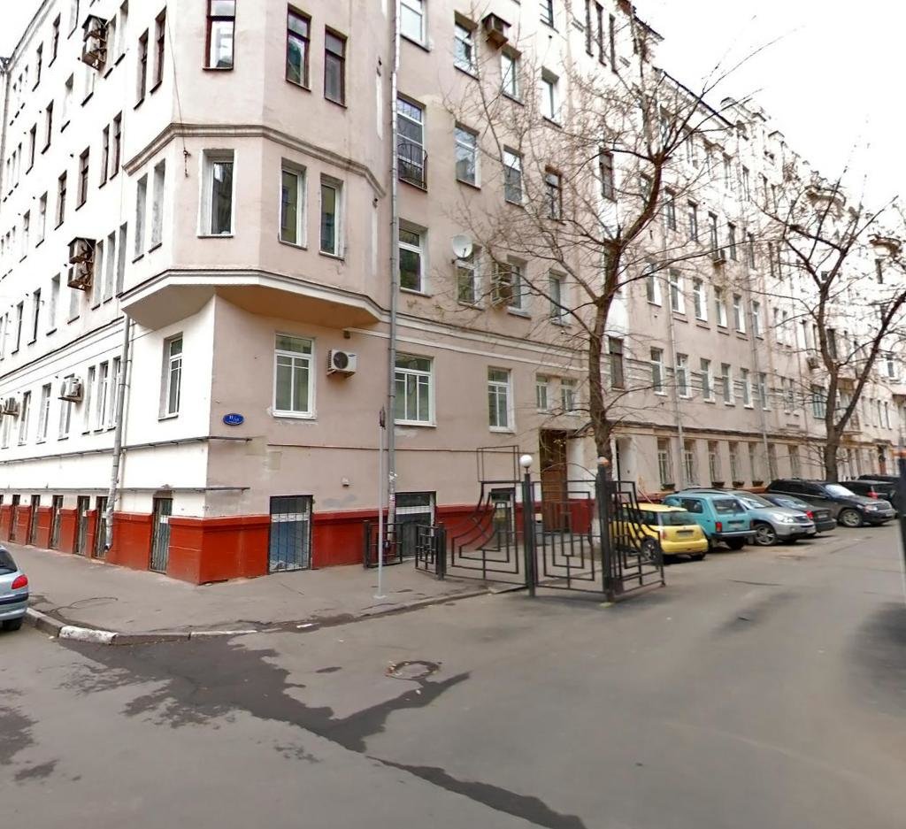 Памятная доска Кара Караеву - 5