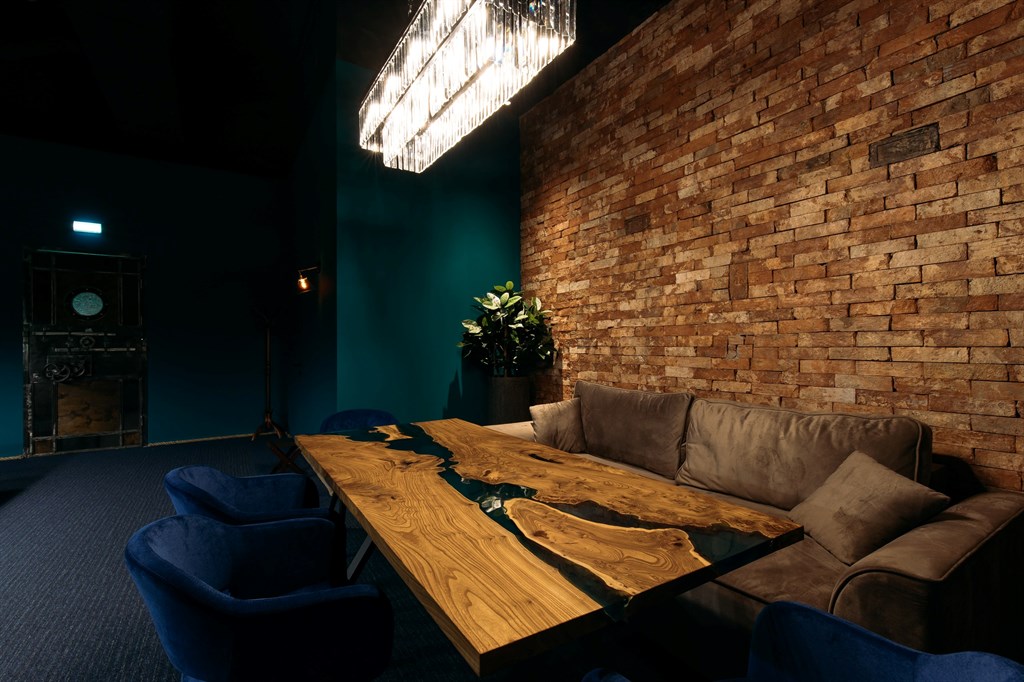 Bil House - 3