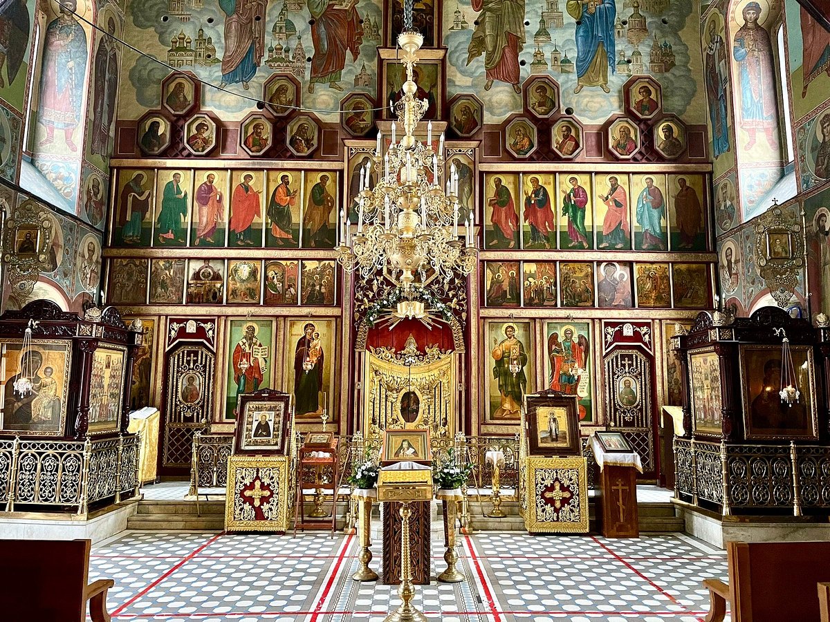 Храм Архистратига Михаила в Тропарёве - 1