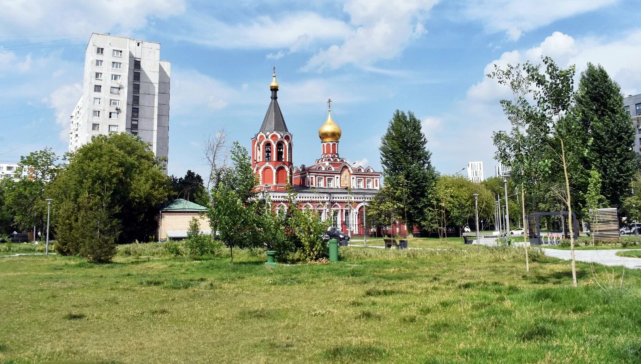 Храм в честь Иконы Божией Матери Нечаянная Радость в Марьиной Роще - 3