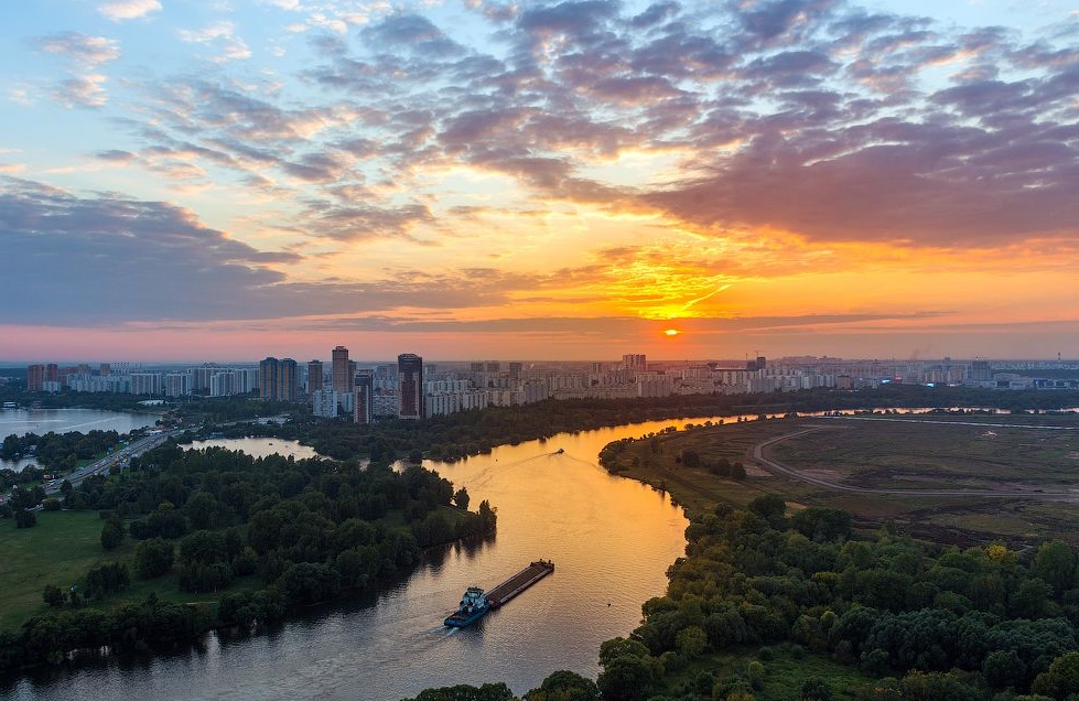 Набережная Москвы-реки - 1