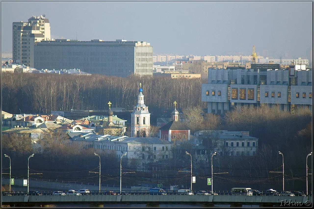 Храм Воскресения Христова в Пленницах - 5
