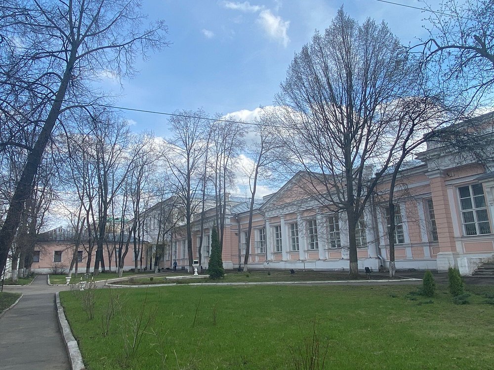 Усадьба Демидовых - 3