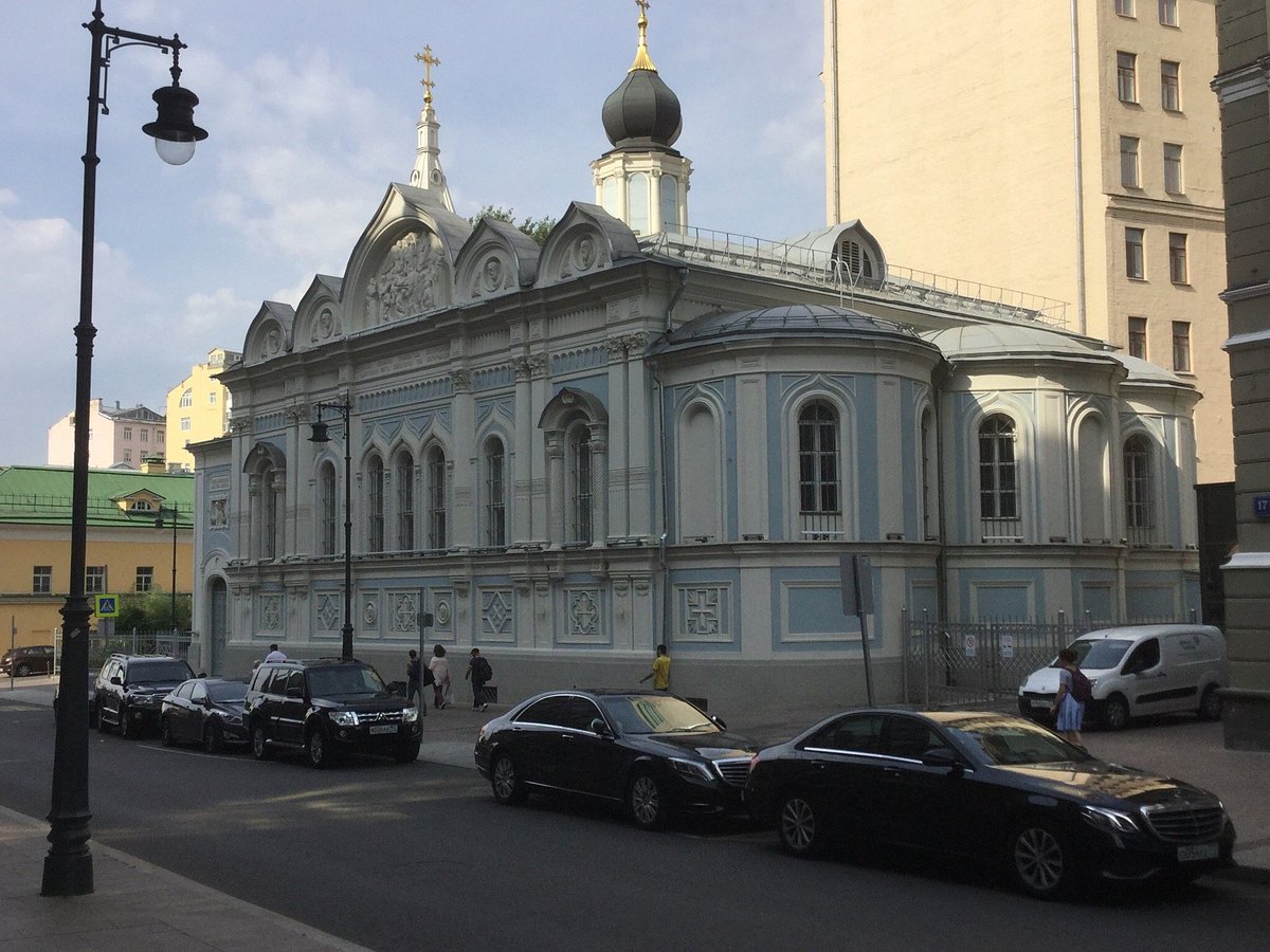 Храм Успения Пресвятой Богородицы на Успенском Вражке - 1