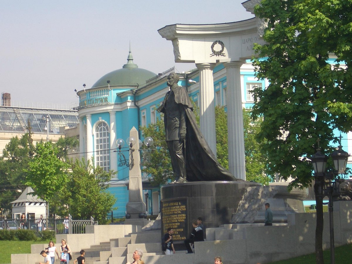 Памятник Александру II - 2