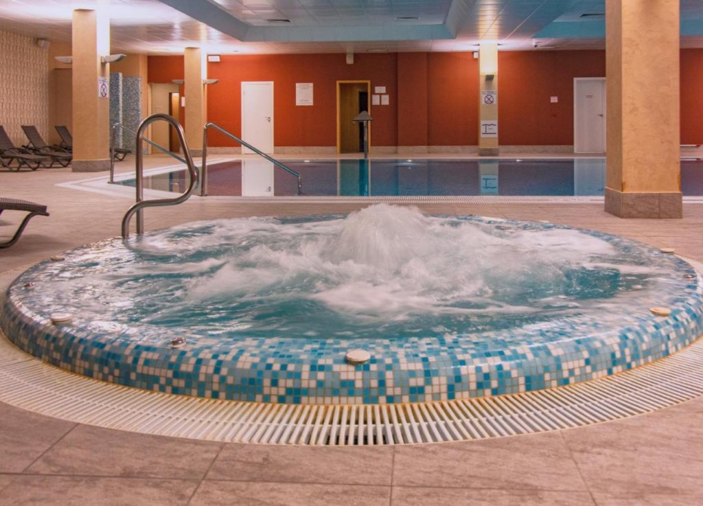 Отель Sheraton Skypoint Luxe - 2