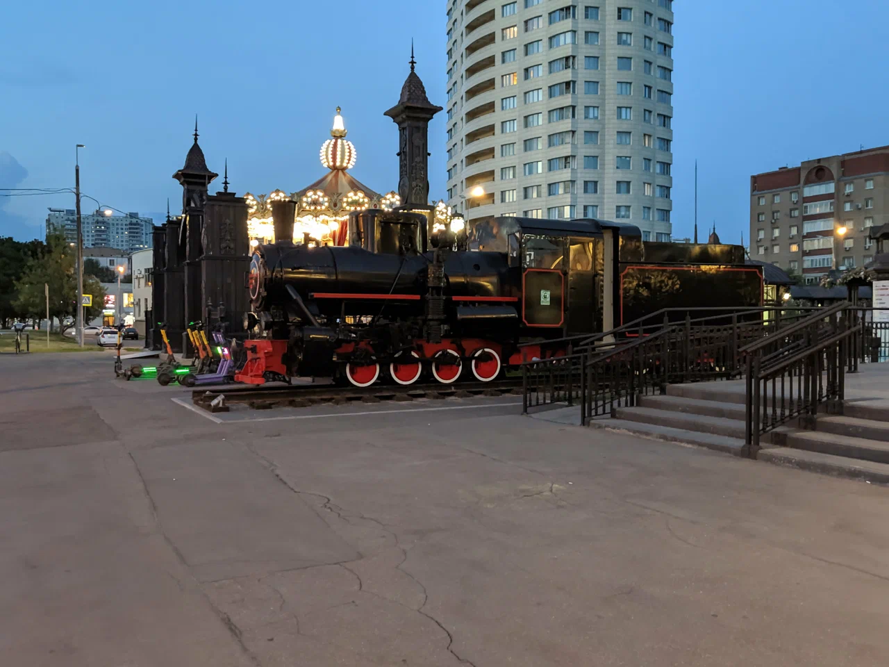 Памятник Паровозу Кп4-465 - 6