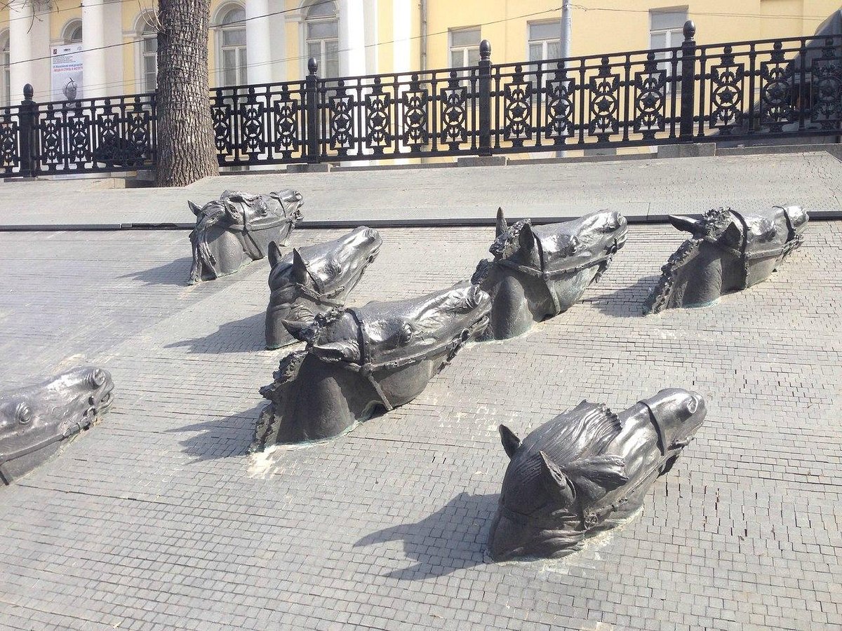 Памятник Михаилу Шолохову - 3