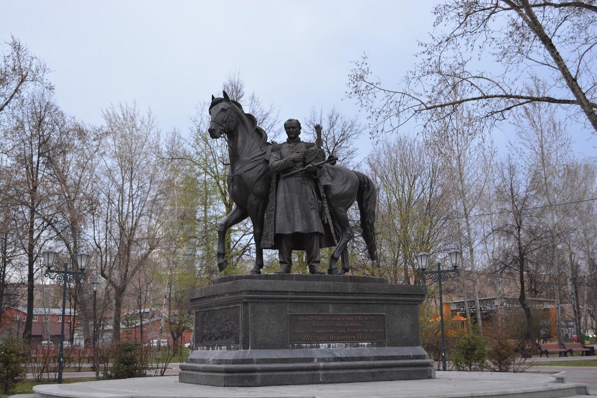 Памятник атаману Матвею Платову - 3