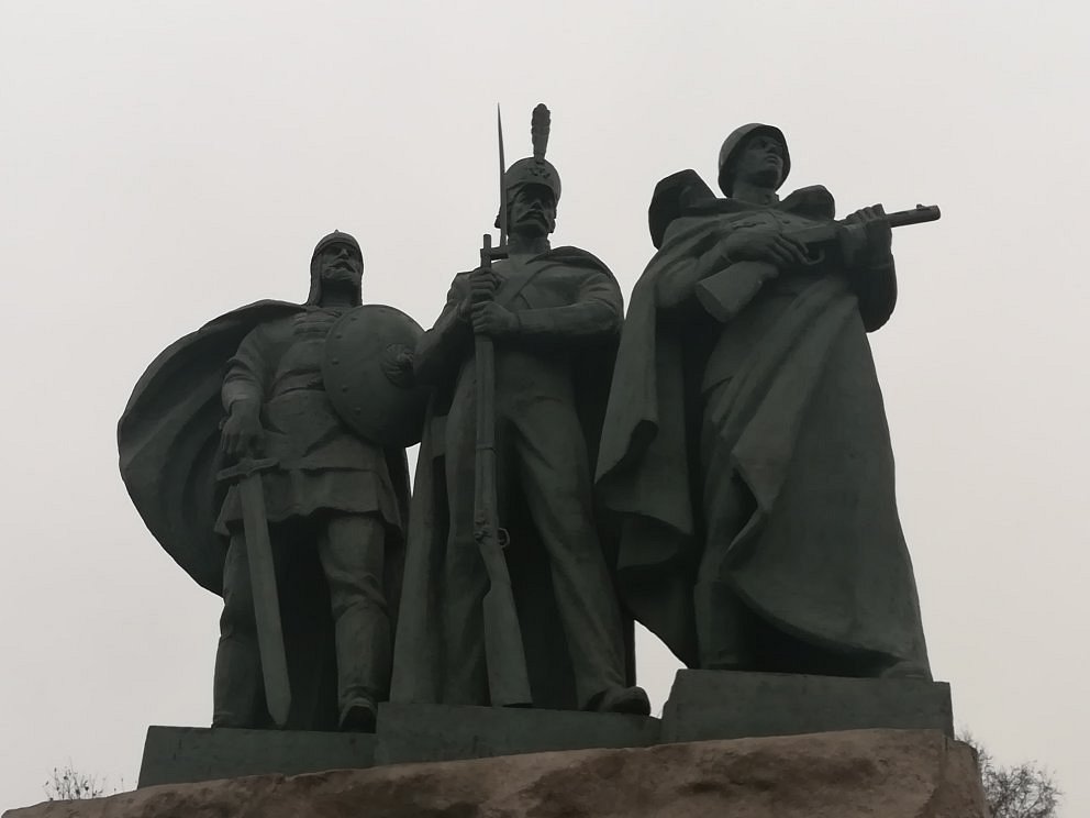 Памятник "Защитникам земли Российской" - 7