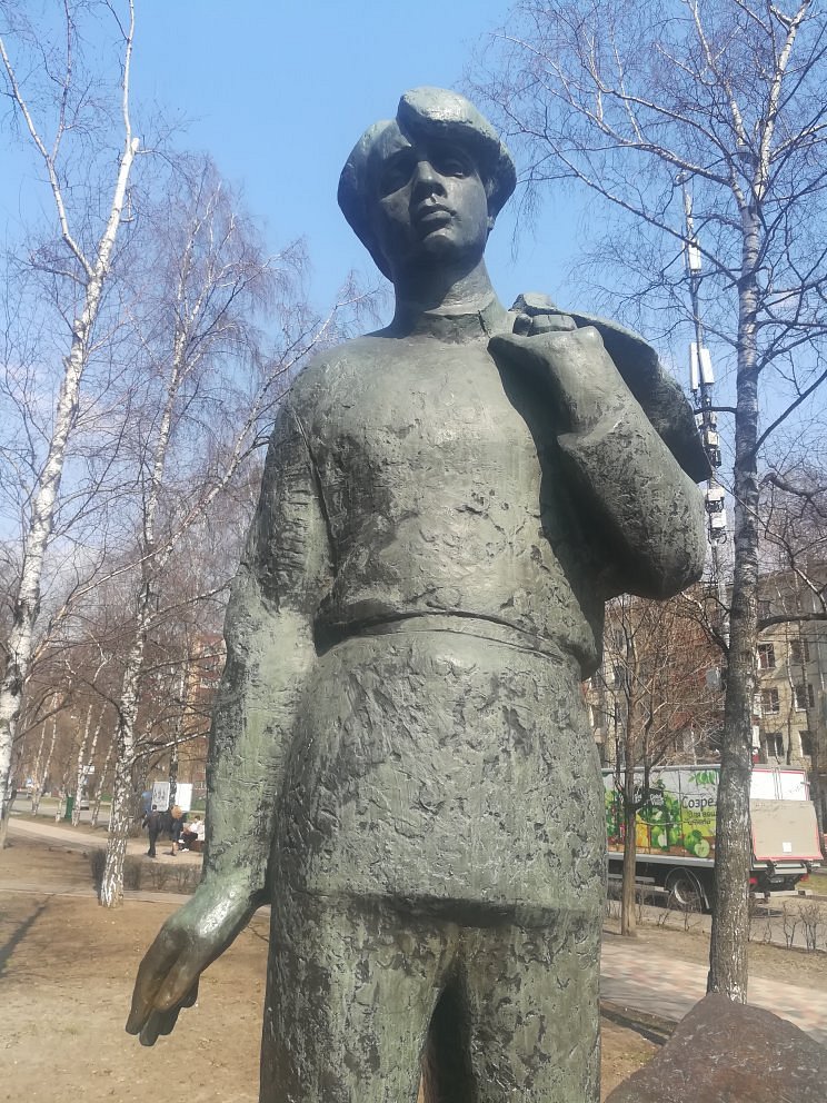 Памятник Сергею Есенину - 6