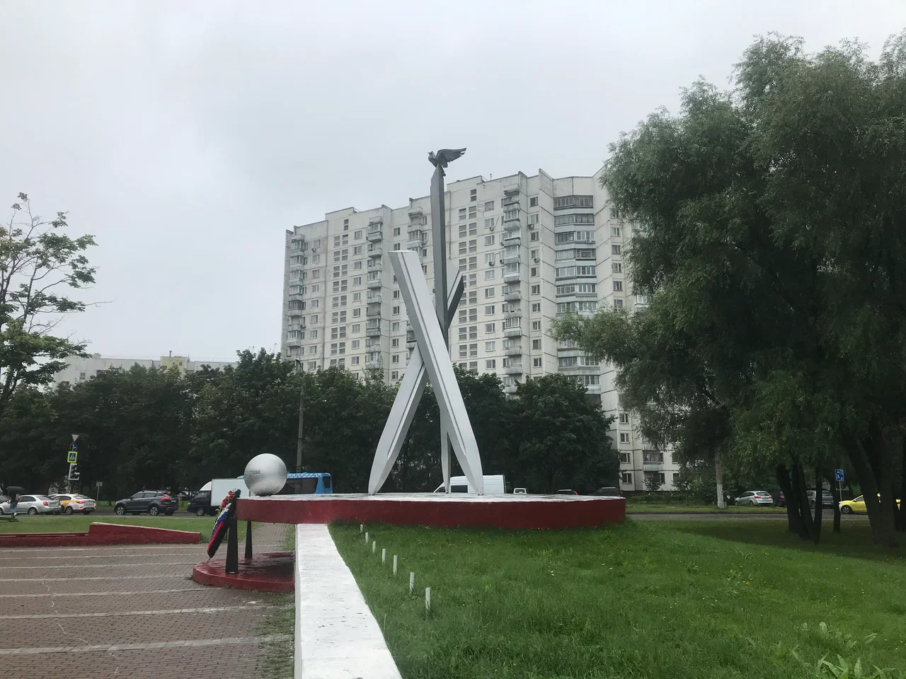 Памятник солдатам Отечества 20-го столетия - 1