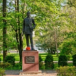 Памятник Н. И. Вавилову - 4