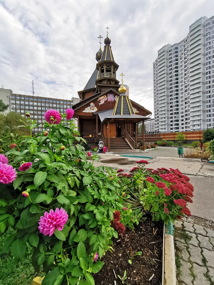 Храм-часовня иконы Божией Матери Троеручица - 7