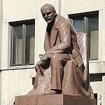 Памятник Ленину на Тверской площади - 5