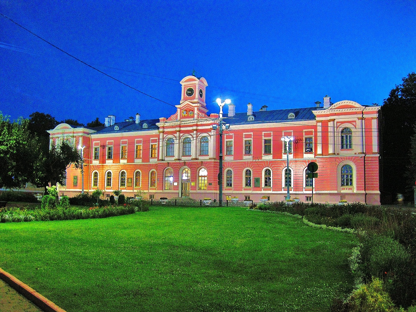 Тополь Петра l - 3