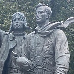 Памятник летчикам полка Нормандия-Неман - 9