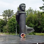 Памятник-бюст В. Н. Волкову - 7
