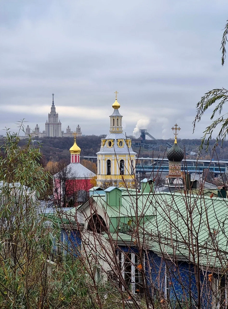 Храм Воскресения Христова в Пленницах - 1