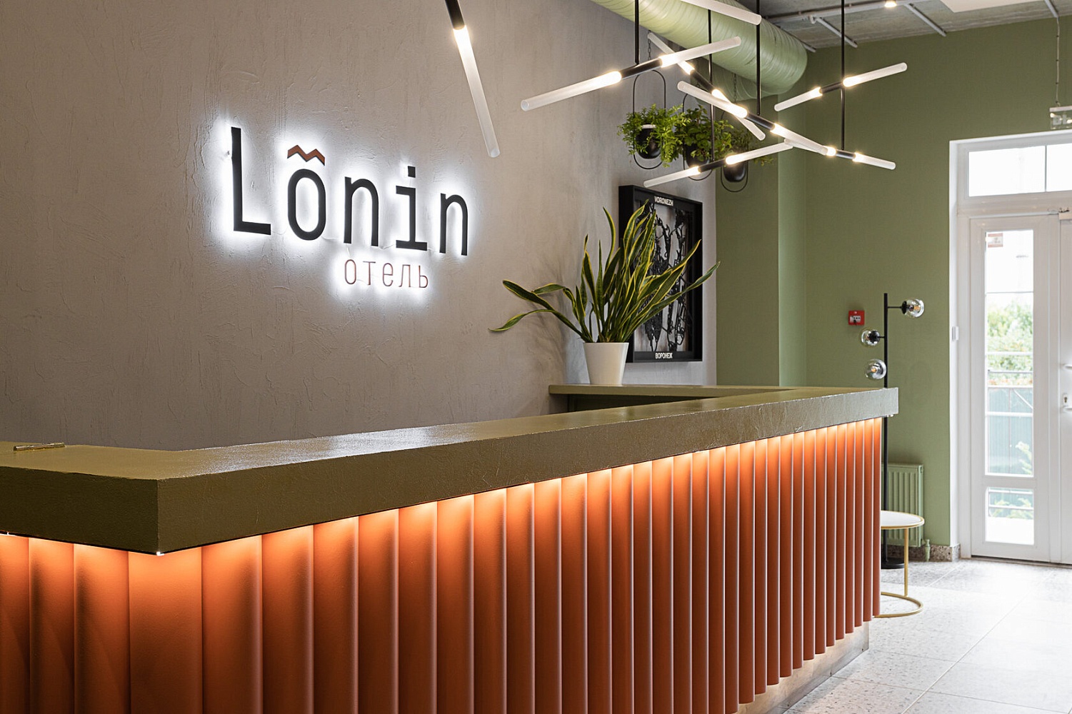 Отель Lonin - 1