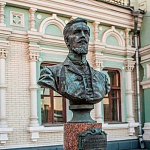 Памятник С.А.Бржозовскому - 2