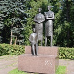 Памятник Дети мира - 8