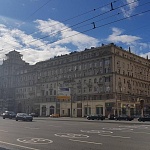 Мемориальная доска В.В. Карпову - 2