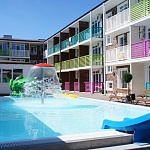 Отель Sea Breeze Resort - 1
