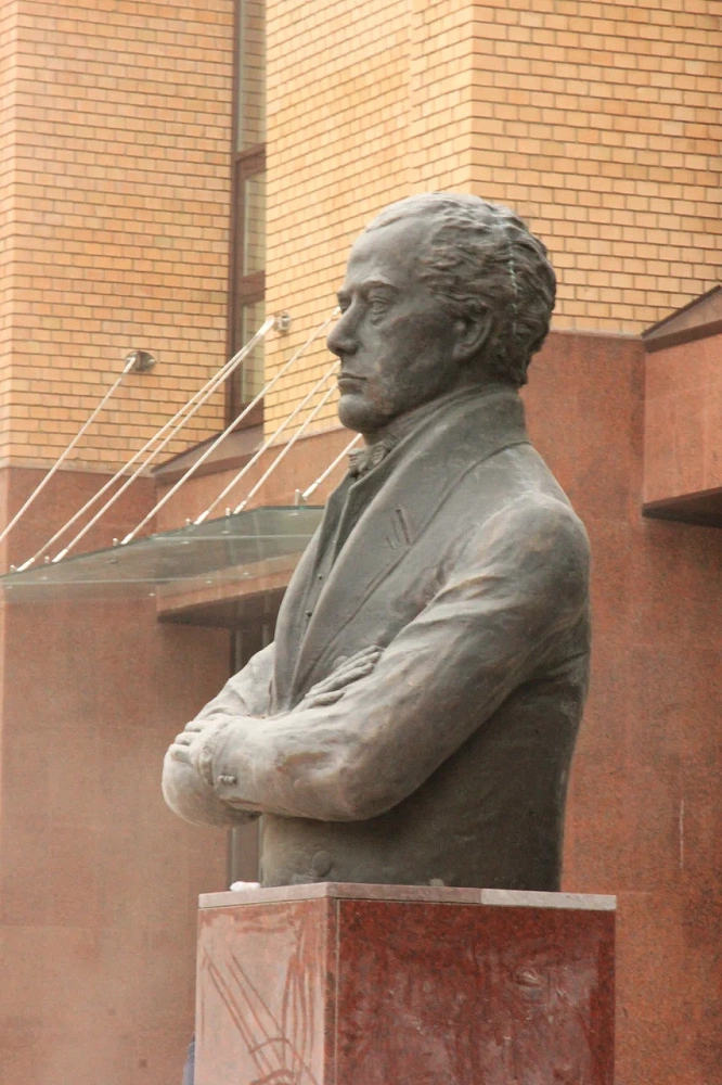 Памятный бюст Н. И. Железнову - 7