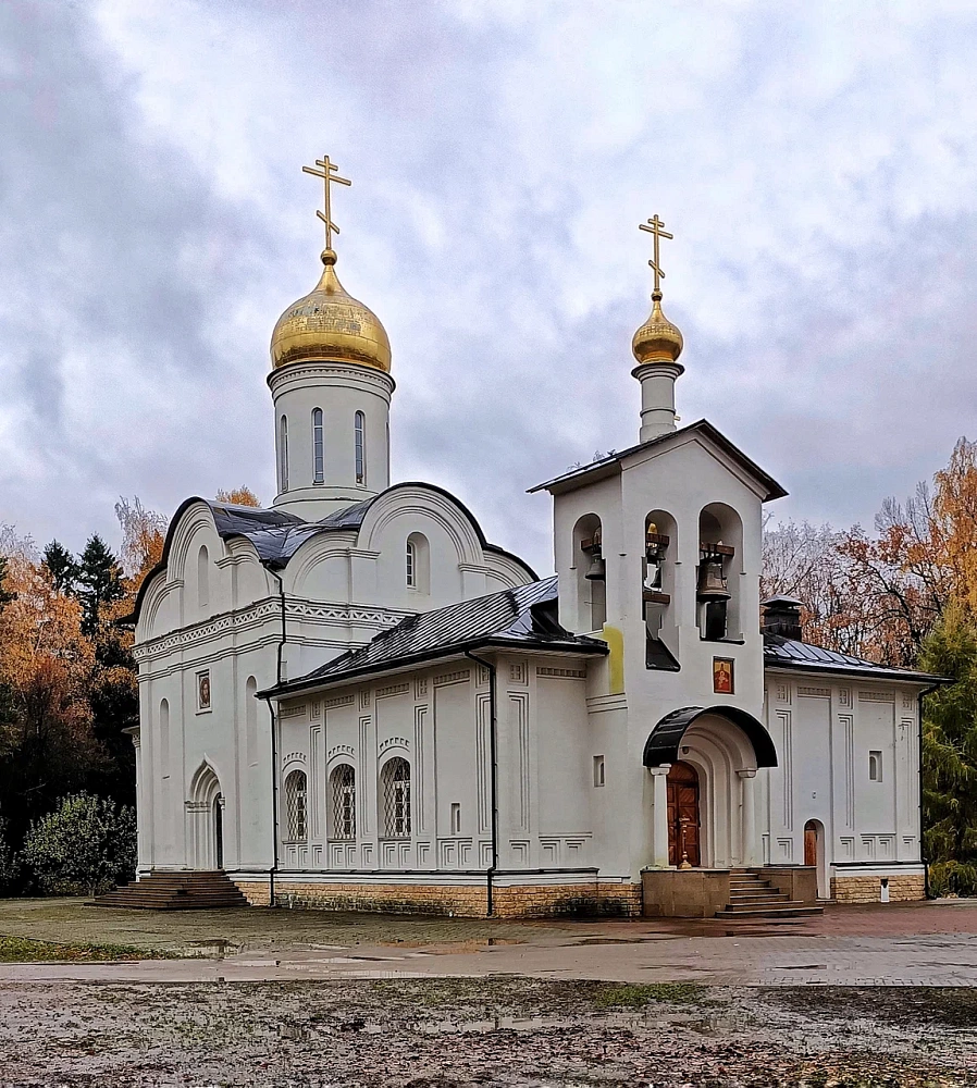 Храм Святых Новомучеников и Исповедников Церкви - 6